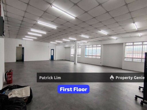 [Hot Area Malim Jaya] Corner 2-Storey Commercial Shop‼️Spacious‼️ Malim Jaya Industrial Area | For Rent 🔥