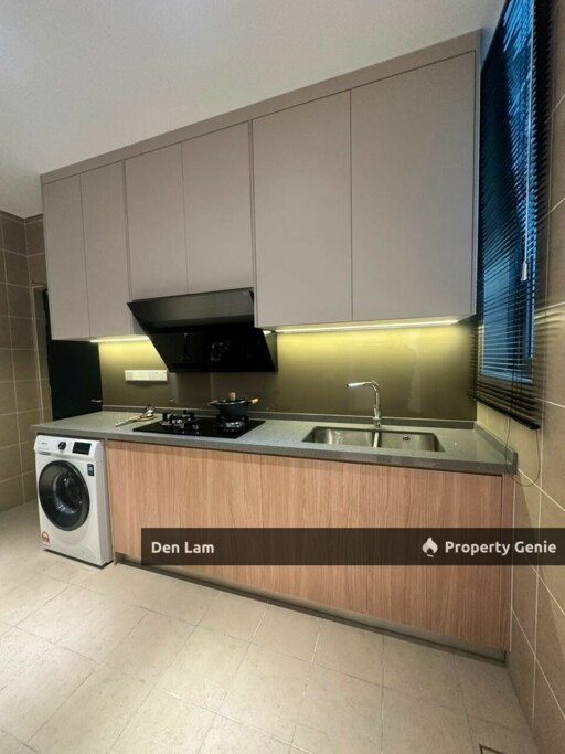 Capella Embassy D'Rapport KLCC Jalan Ampang for sale !!