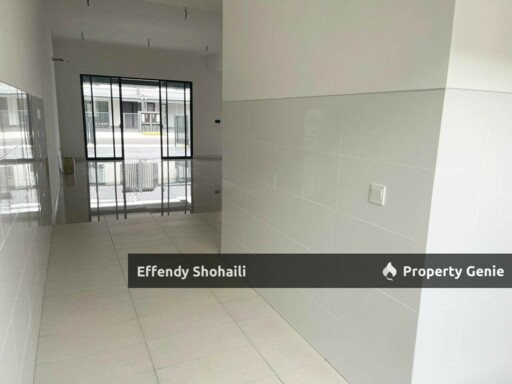 BANDAR BUKIT RAJA NADIRA 3