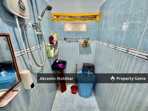 Freehold & Renovated | 2 Storey Terrace Jalan Indah Taman Selayang Indah, Selayang Selangor
