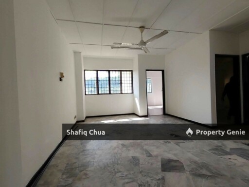Low Deposit Good Condition Tasik Height Apartment, Bandar Tasik Selatan For Sale