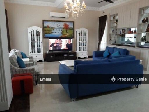 Puncak Saujana 3-Storey Bungalow | Corner Lot | 8 Bedrooms | Private Lift | Opp Clubhouse | From RM2.5mil