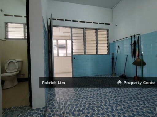 Taman Ujong Pasir 2-Storey Semi-D House