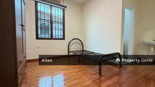 Austin Heights @ Taman Mount Austin – Spacious Renovated Cluster House!