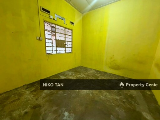 Jalan Usaha 1Sty Original Unit Taman Abad For Sale