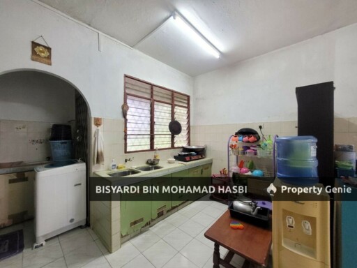 CORNER LOT 2 STOREY TAMAN TUANKU AMPUAN NAJIHAH, SENAWANG SEREMBAN .