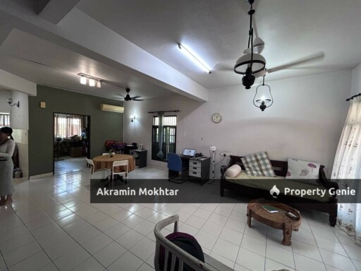 END LOT Double Storey Terrace Jalan Sepah Puteri, Kota Damansara