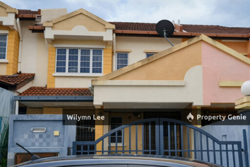 🏡 2-Storey Terrace House @ Taman Kajang Perdana – For Sale - Taman Kajang Perdana 💰 Asking Price: RM540,000 (Negotiable) 🔑 Property Details:  Double Storey Terrace House 4 Bedrooms | 3 B