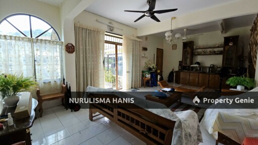 BUKIT GEDUNG