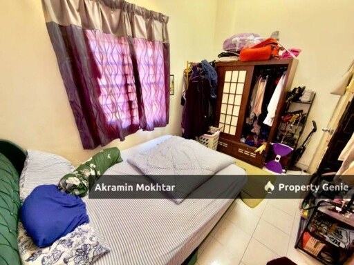 END LOT 3 Storey Terrace De Puncak Ukay, Taman Ukay Perdana, Ampang Selangor .