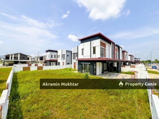 FREEHOLD, NEW HOUSE, FACING OPEN & CORNER LOT | Semi-D Cluster 2 Storey House Ecohill 2 Semenyih