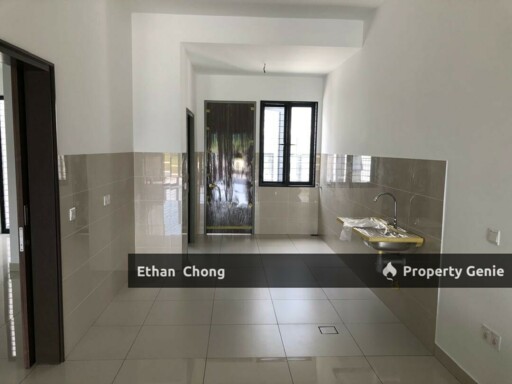 2-Storey Terrace @ Jalan Casuarina, Elmina Green 1