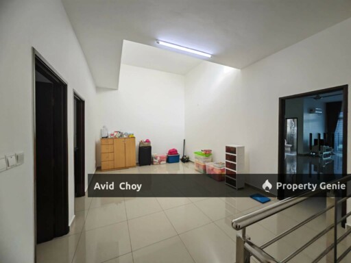 Bukit Jaya, 2 Storey Terrace House (Renovated)(Gate and Guarded)