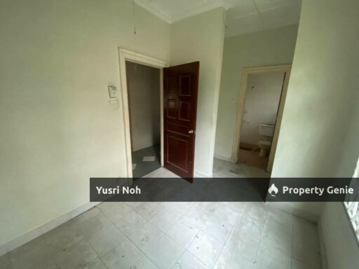 DOUBLE STOREY BUNGALOW JALAN MAKTAB, KG DATUK KERAMAT, KUALA LUMPUR