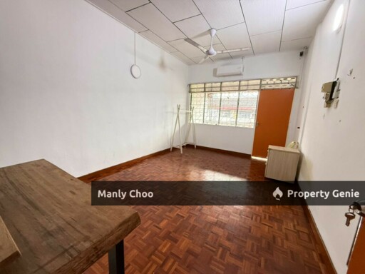5 ROOM Double Storey Terrace Taman Bukit Sebukor Bukit Baru near Ayer Keroh Manipal GH Infineon Texas