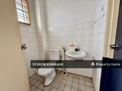 Double Storey Terrace Jalan Daisi, Bukit Sentosa, Rawang