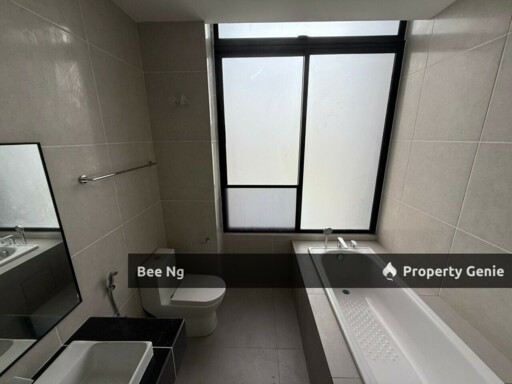 Aurora Sentral Resort Villas / Iskandar Puteri / End Lot / 2 Storey Terrace 24x75 / Brand New