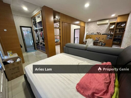 Impian Emas 2 Storey Semi-D Corner Lot