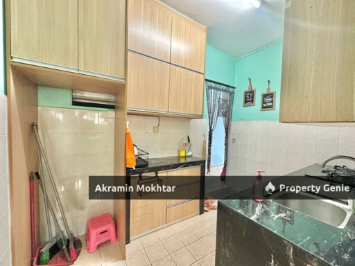 Corner Unit & Partially Furnished | Apartment Puchong Permata 1, Puchong Permai