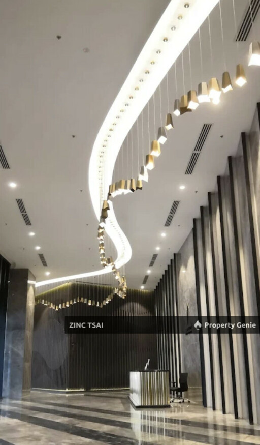 KL Gateway Premium Residence {Save RM 90,000} 1 min walk to Universiti LRT Station
