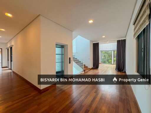 (LIFT & SWIMMING POOL) CORNER LOT 3 STOREY BUNGALOW THE RESERVE, KEMENSAH .