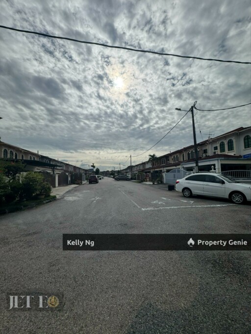 2 Sty House At Bandar Bkt Tinggi 2 Klang For Rent