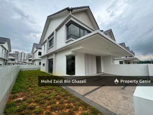 DOUBLE STOREY SEMI-D SEJATI LAKESIDE 2 PHASE 1 CYBERJAYA