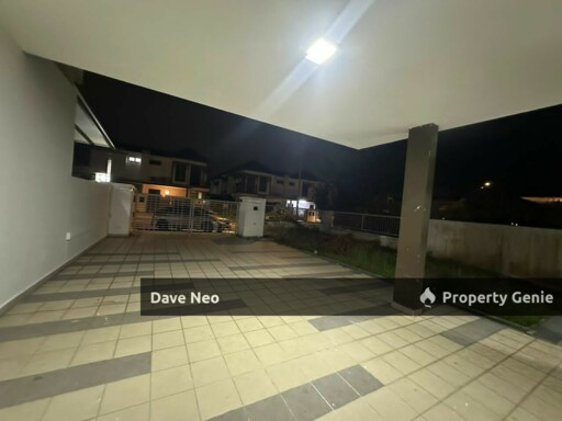 Caranday Park @ Setia Tropika • 2-Storey Cluster House • Nearby Kempas