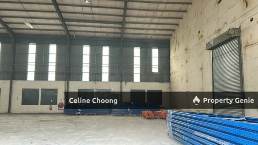 Kota kemuning warehouse with racking system
