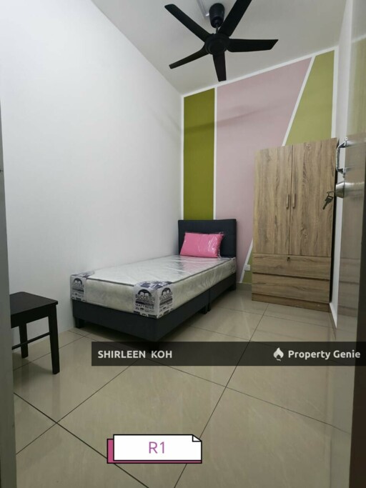 Female room for rent at Season Luxury Apartment @ Larkin JB Town