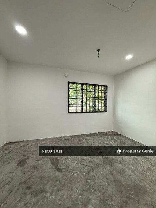 Jalan Molek 2Stry Renovated Taman Molek Johor Bahru