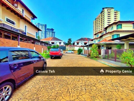 8 Villas @ Taman Yarl — 3-Storey Semi-D @ 2,971sf Below Value 19%!