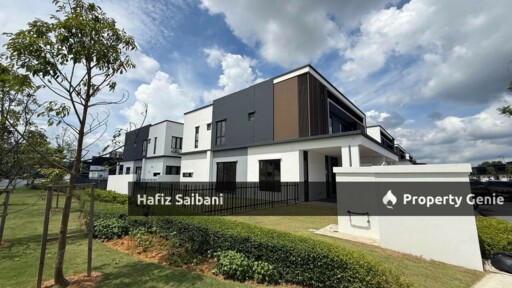 Semi- Detached Double Storey Bohemia Bandar Rimbayu