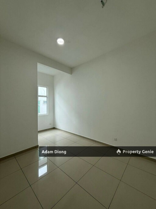 Jalan Wau Merah, Bandar Layangkasa, Pasir Gudang