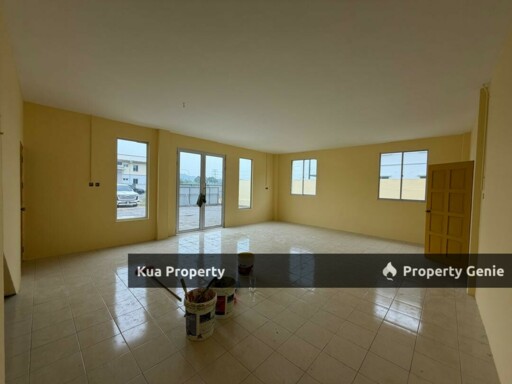 Semi-D Warehouse for Rent at Demak Maju A1