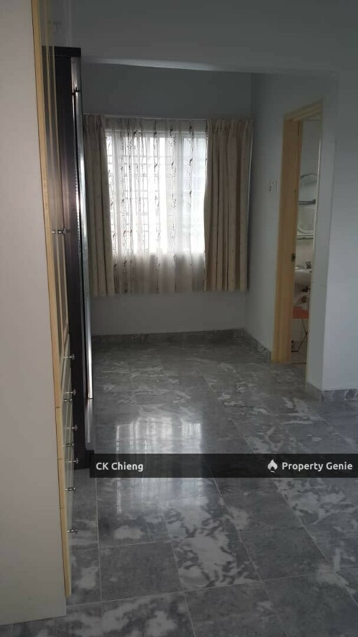 Kemensah Villa Condo, Freehold Non Bumi, 1303sqft 3 Rooms, Kemensah Height, Ampang