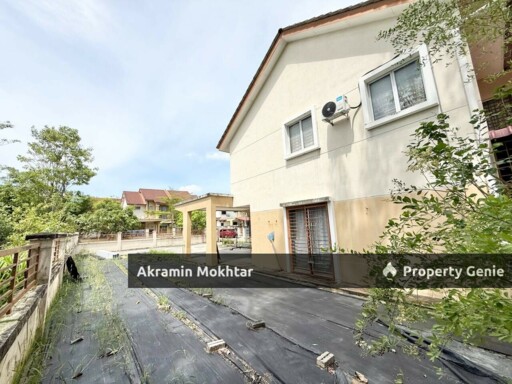 END LOT with EXTRA LAND 2 Storey SEMI-D Cluster Alam Suria, Puncak Alam   .