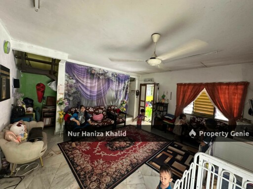 Corner Lot Double Storey Terrace Taman Kantan Permai Kajang