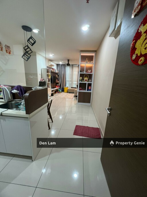 H2O Residences Ara Damansara 95% Furnished for sale !!