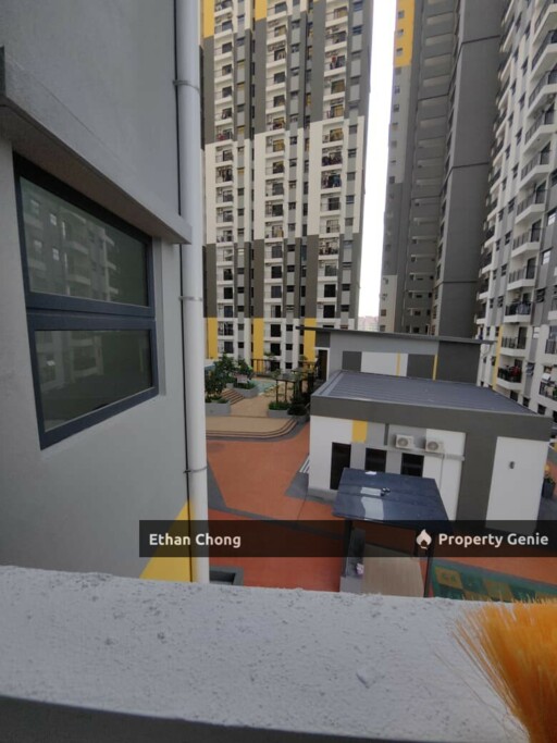 Partly Furnished Unit For Rent At Residensi Emas@Kajang