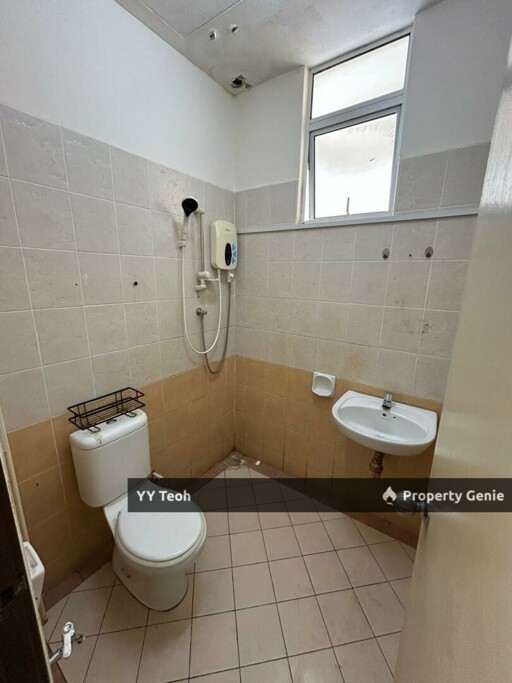 Bukit Beruang University Green Apartment 3R Unit｜LVL 2