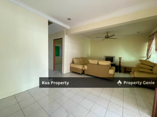 Double Storey Terrace Intermediate For Sale! at Everbright Estate