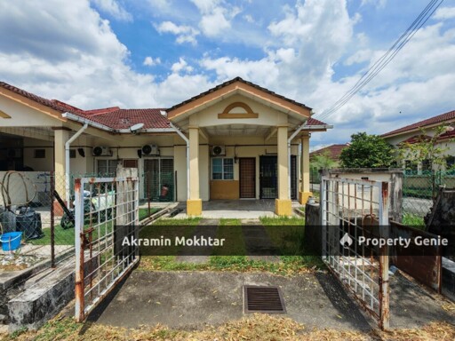 End Lot Single Storey Terrace House @ PKNS Antara Gapi.