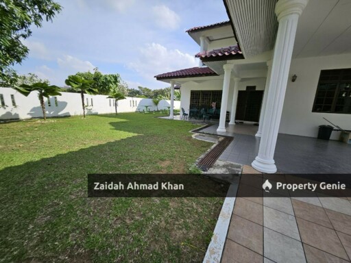 Exclusive Bungalow Seksyen 9 Shah ALam With Spacious Garden Hot Prime Area For Sale
