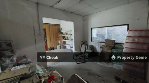 Bercham Bungalow Factory 1.5 Storey For Sale Facing East