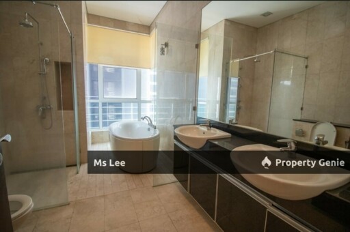 The Pearl @ KLCC-Level 17 private lift- Sale below bank value Rm480k