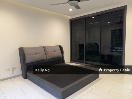 Double Sty Renovated Fully Furnished House At Akasia Botanic Klang For Rent