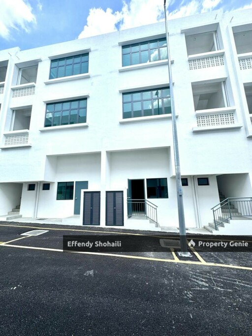 BANDAR SERI PUTRA SHOP LOT BANGI