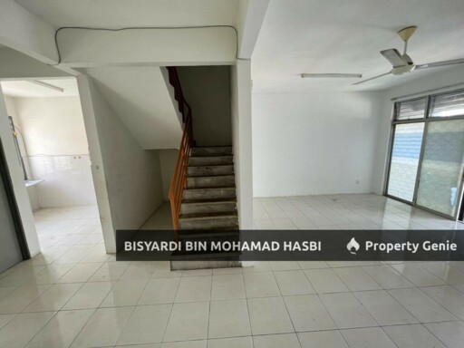 FACING OPEN 2 STOREY TAMAN SALAK PERDANA, BANDAR BARU SALAK TINGGI, SEPANG .