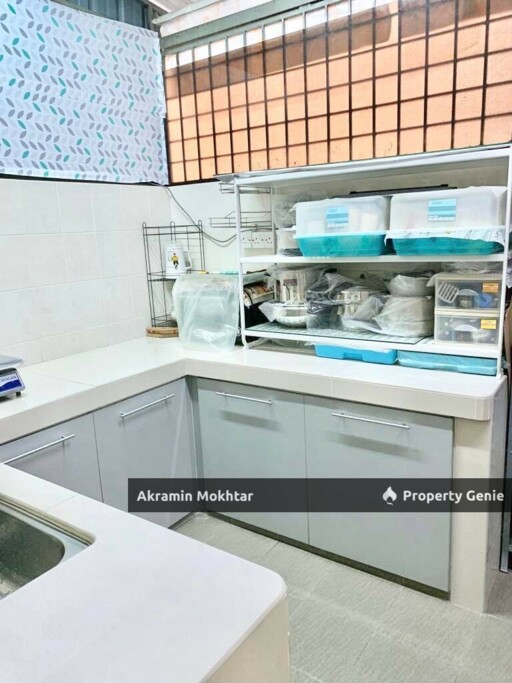 Freehold, Facing Open & Renovated | Double Storey, Taman Bukit Emas @ Seri Kembangan